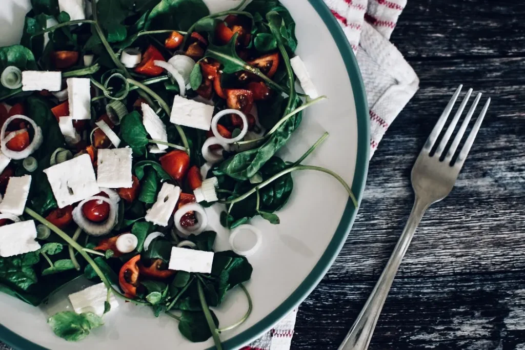 Iğdır diyetisyen önerisi: healthy salad